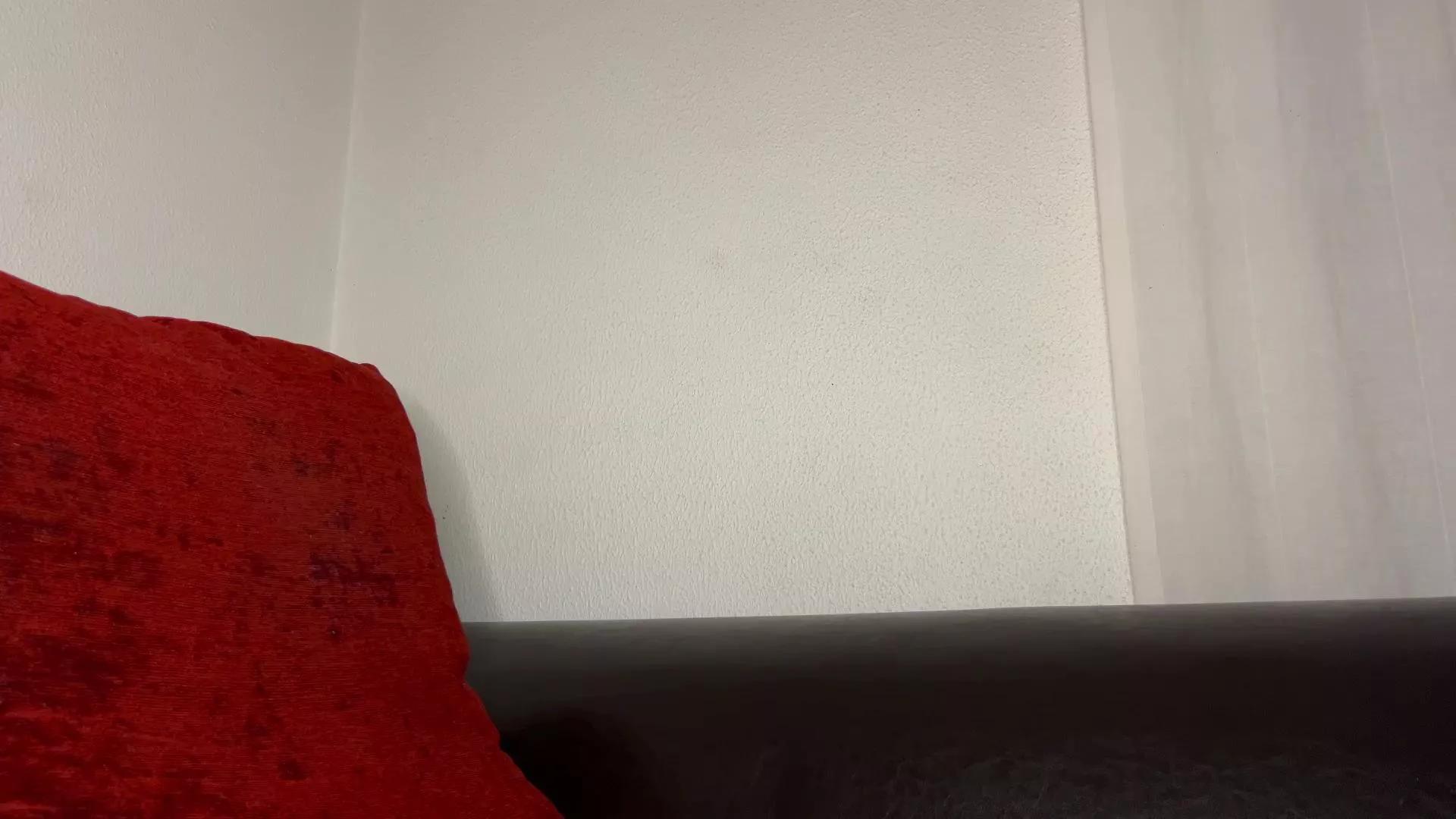 Sexxfriendch on Cam4 