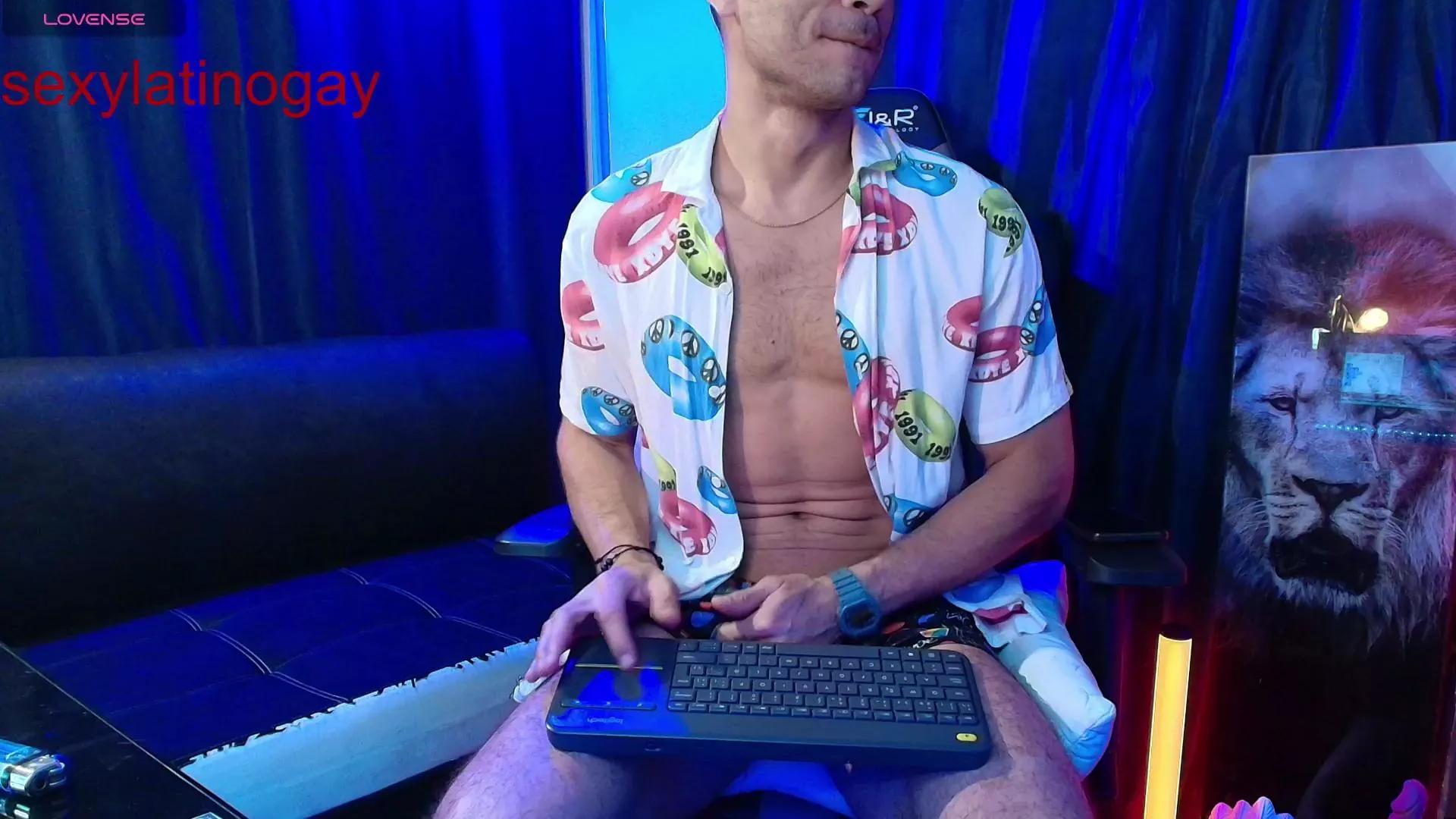 Sexylatinogay on Cam4 