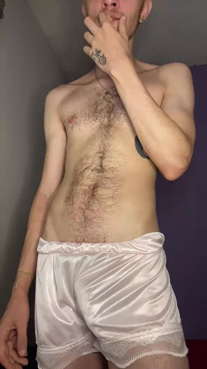 skinnybrazilian on Cam4 