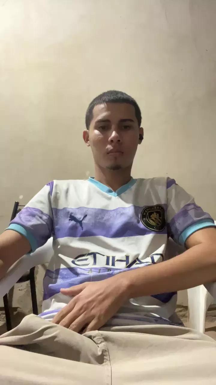 Slaumaq on Cam4 