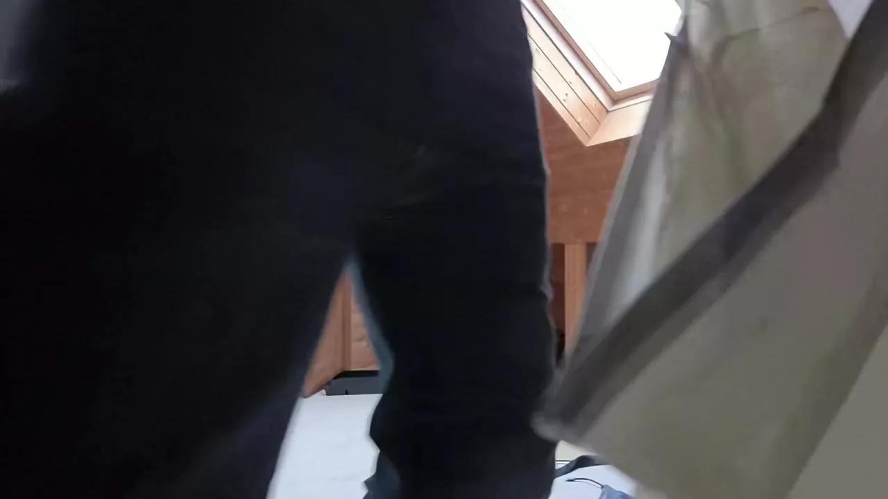 Tastit4cs on Cam4 
