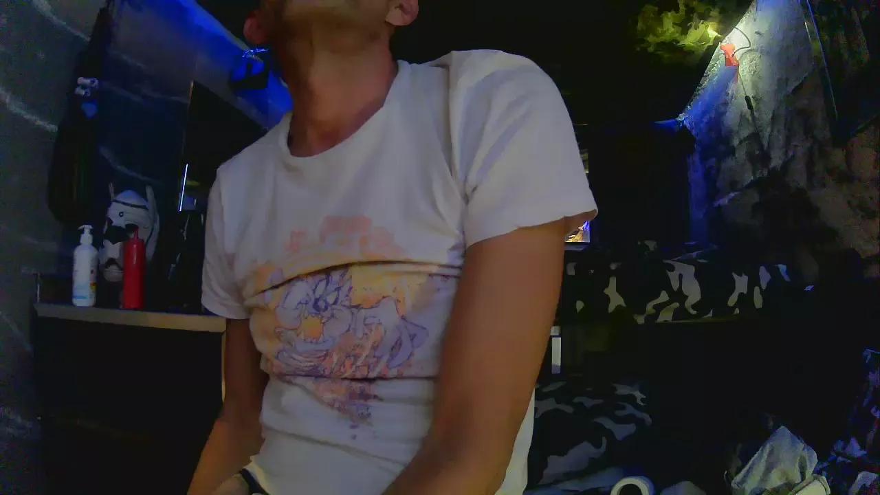 thingsbums on Cam4 