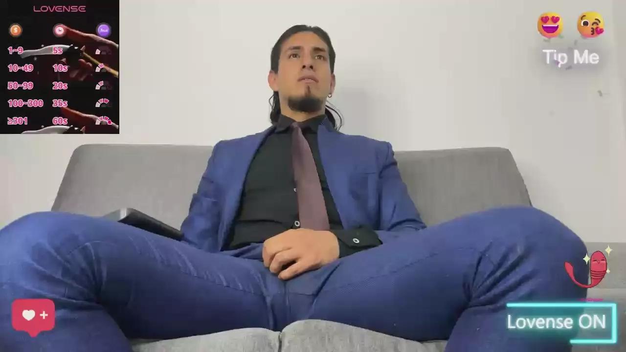 tom_blunt96 on Cam4 