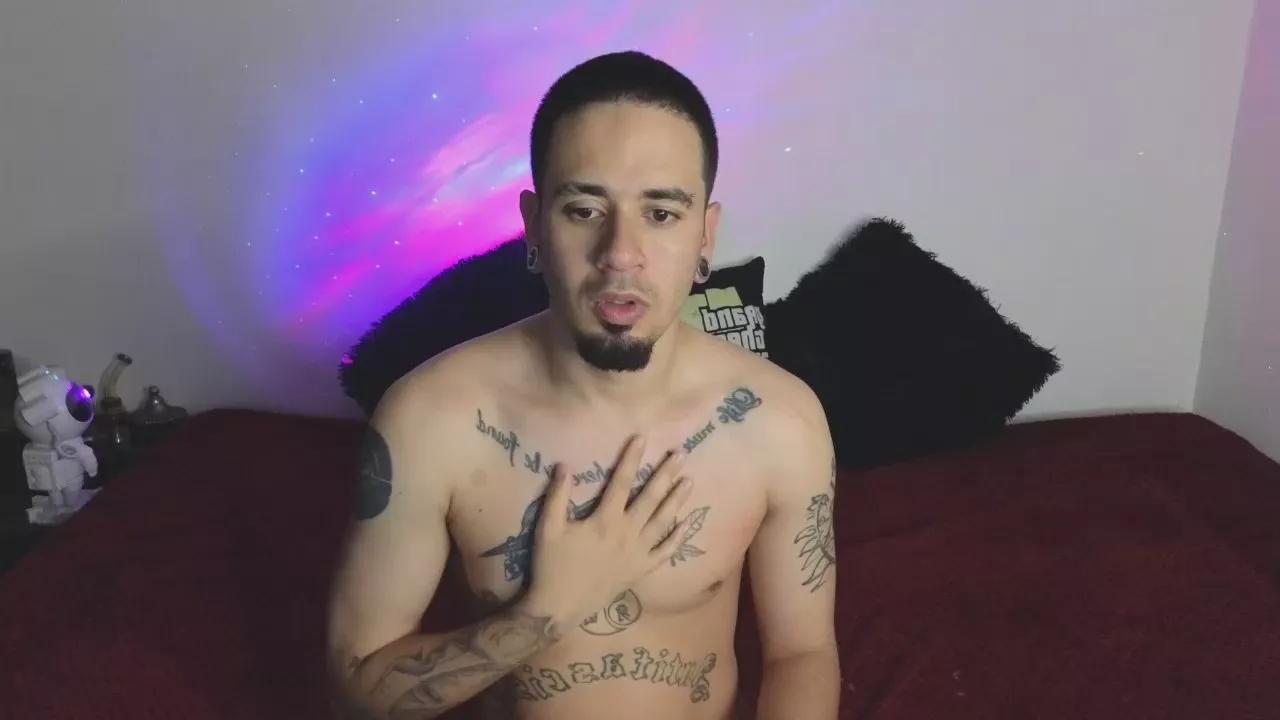 Tony_sophia on Cam4 