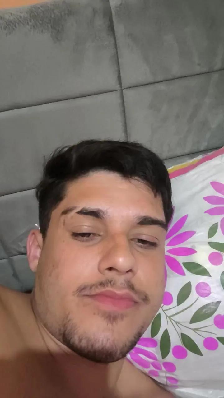 Van_aquino on Cam4 