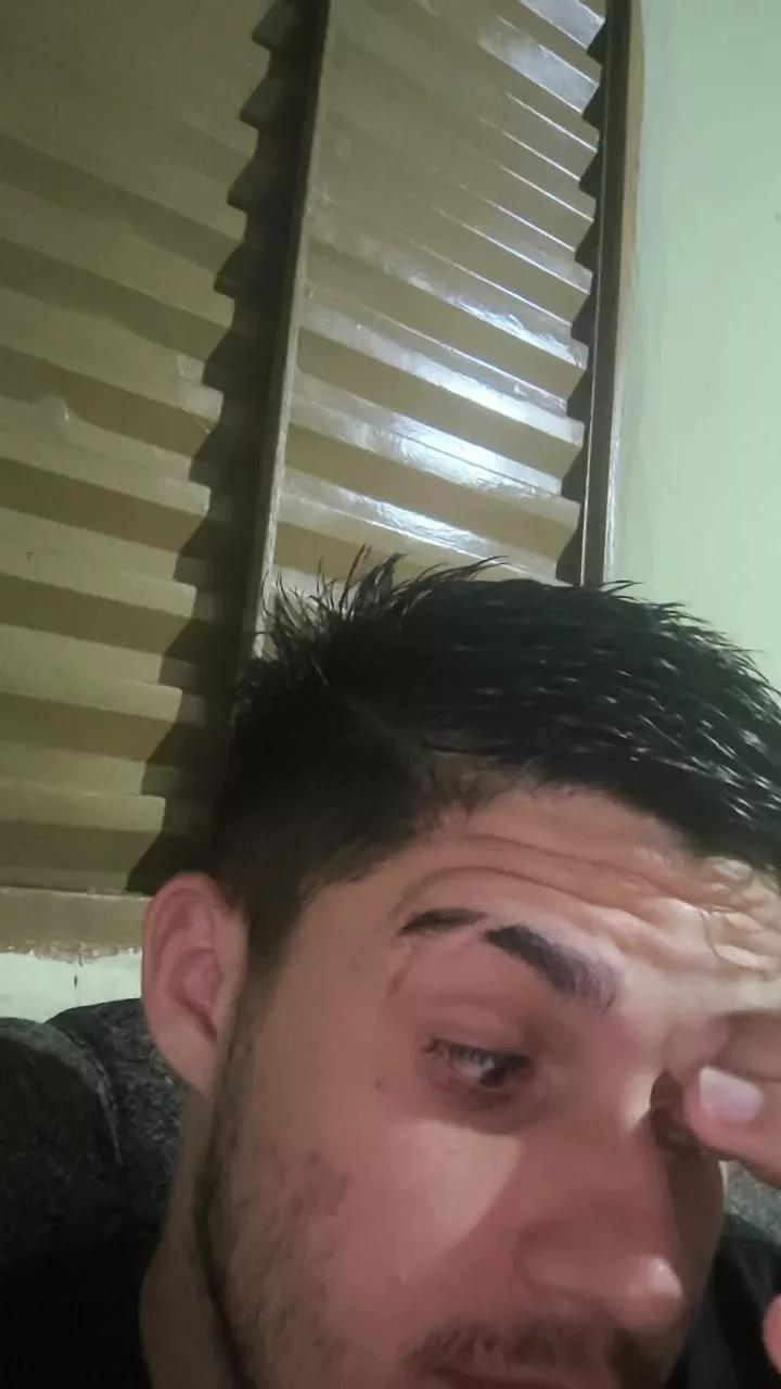 Van_aquino on Cam4 