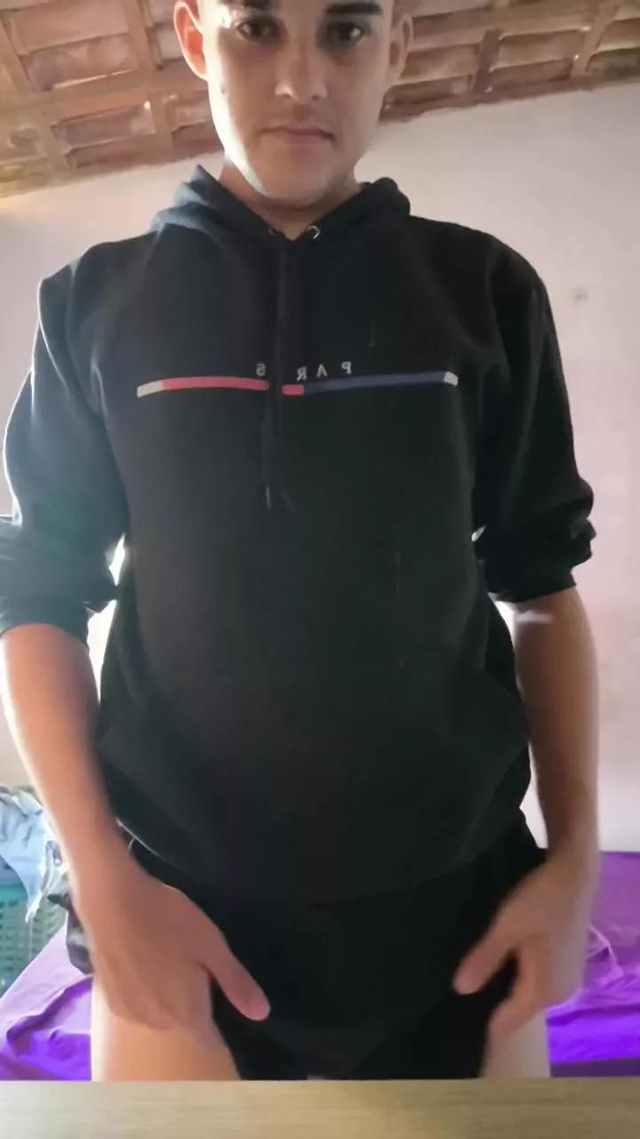 Van_aquino on Cam4 