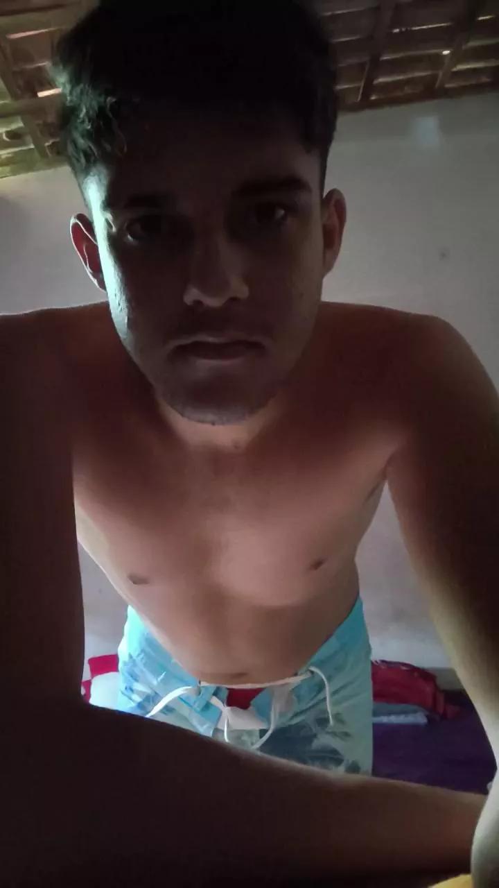 Van_aquino on Cam4 