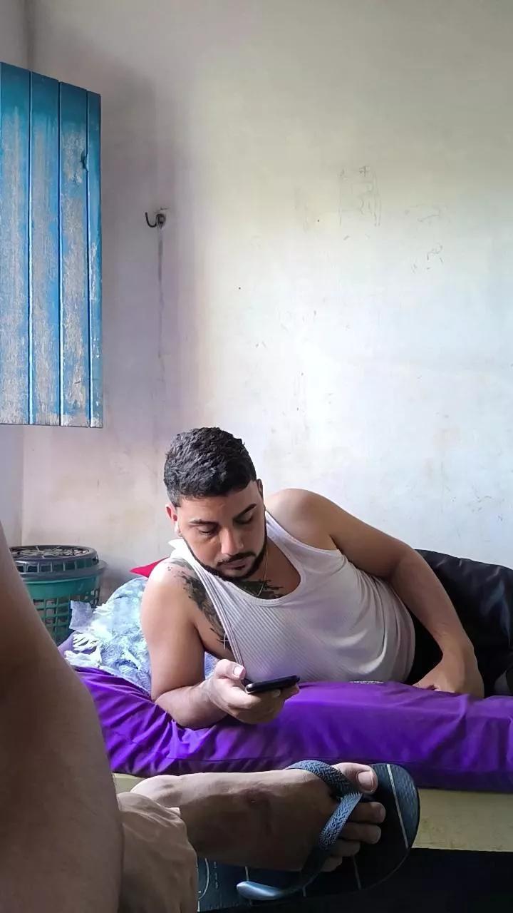 Van_aquino on Cam4 