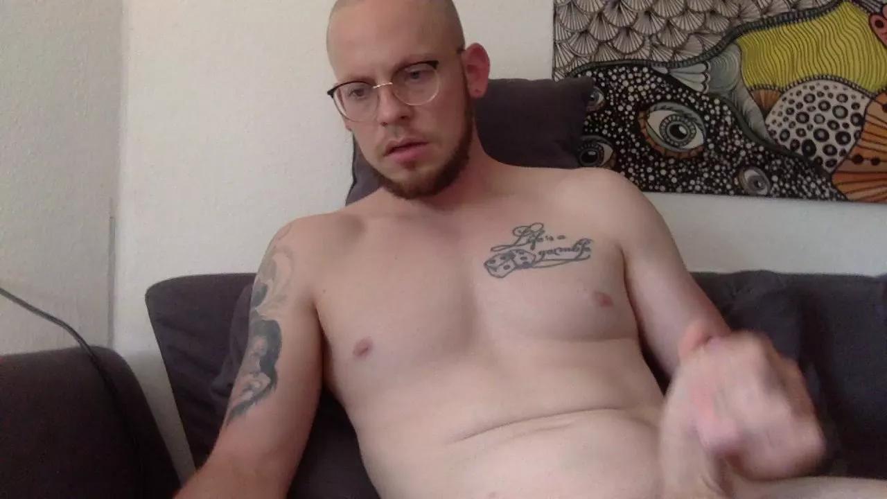 Viking9191 on Cam4 