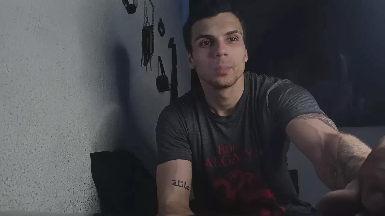 Zyonprive on Cam4 