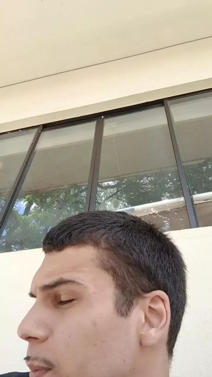 Zyonprive on Cam4 