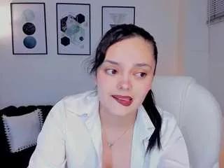 amelia-cherry on CamSoda 