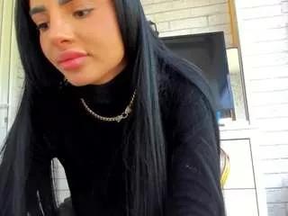 britneycharm on CamSoda 