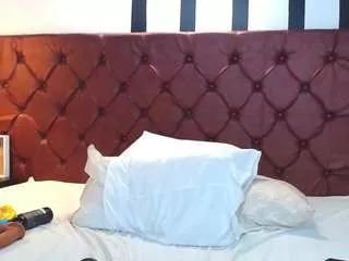 dulce-177 on CamSoda 