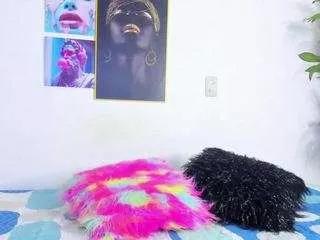 dulce-177 on CamSoda 