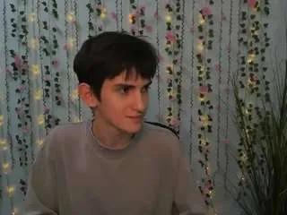 hot-dominic on CamSoda 