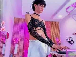 hotadhara on CamSoda 