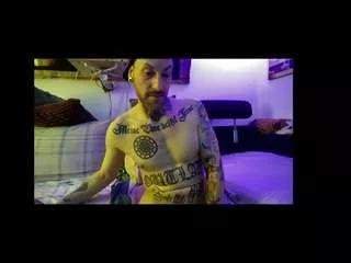 huebscherschwanz on CamSoda 