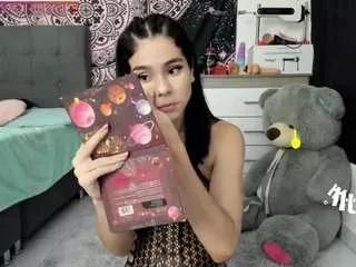jadebunny00 on CamSoda 