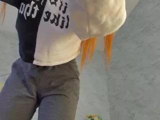 layla-snowflake on CamSoda 