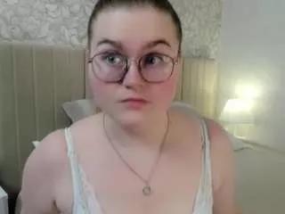 lynboone on CamSoda 