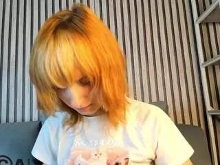 macabre-bri on CamSoda 