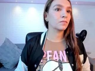 mia-taylors on CamSoda 
