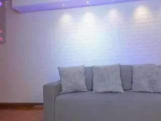 mia-taylors on CamSoda 