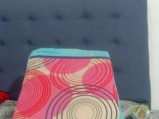 monthblack on CamSoda 