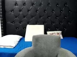 renata-salinas on CamSoda 