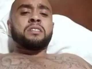 ricandick1418 on CamSoda 