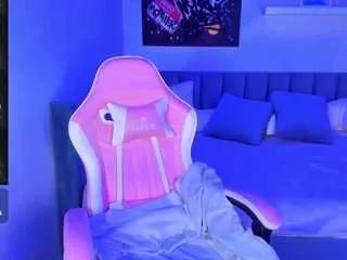 rumiliya on CamSoda 