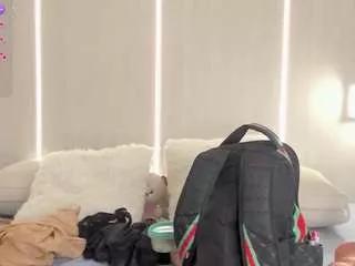 sasha-rivers on CamSoda 