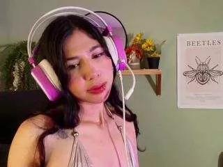 sofiaadiaz on CamSoda 