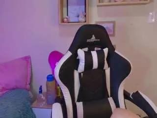 sofiaadiaz on CamSoda 
