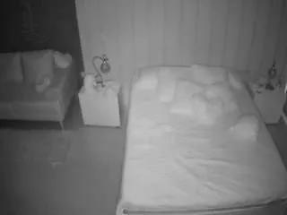voyeurcam-casa-salsa-bedroom-1 on CamSoda 