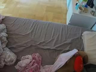 voyeurcam-julmodels-greybed-2 on CamSoda 