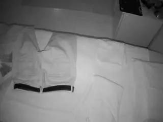 voyeurcam-julmodels-greybed-2 on CamSoda 