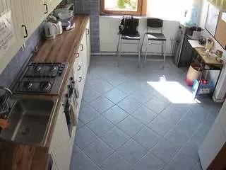 voyeurcam-julmodels-kitchen-2 on CamSoda 