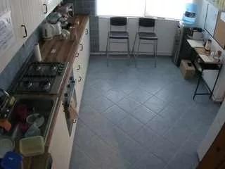 voyeurcam-julmodels-kitchen-2 on CamSoda 