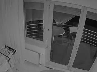 voyeurcam-julmodels-living-7 on CamSoda 