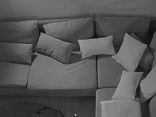 voyeurcam-julmodels-living-7 on CamSoda 