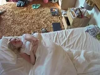 voyeurcam-julmodels-whitebed-3 on CamSoda 