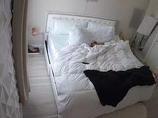 voyeurcam-whitneyoc-01 on CamSoda 