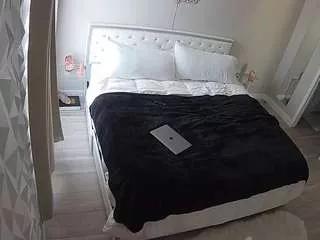 voyeurcam-whitneyoc-01 on CamSoda 