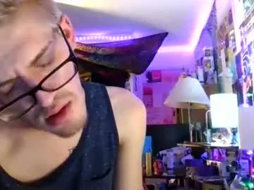 a_twinkie on Chaturbate 