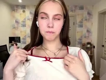 audiedelorbe — GOAL: play with my nipples [67 tokens remaining] Welcome to my room! Let's have a good time together #new #18 #shy #skinny #cute