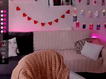 bellacaress — Goal: eyes contact + suck finger #bigboobs #hairy #deepthroat #submissive #curvy - Next Goal: doggy tease + spank my ass x10