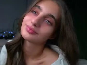 czamabech — GOAL: play with my arousal [555 tokens remaining] Hi! Im Bella ^^ Today is a great day to spend it together :3 #18 #teen #young #lovense #new